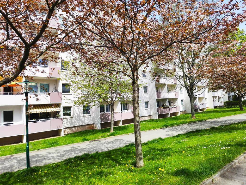 3-Raum-Wohnung mit Möblierung, 9119 Chemnitz (Helbersdorf Kapellenberg Kappel Zentrum)