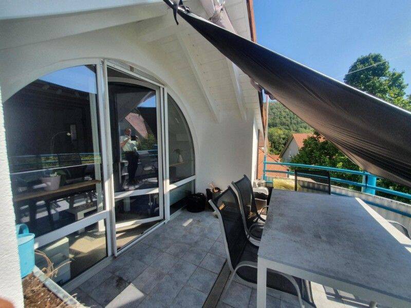 heimelige, warme 3-Zi.-DG-Whg. mit Süd-Balkon, 97828 Marktheidenfeld
