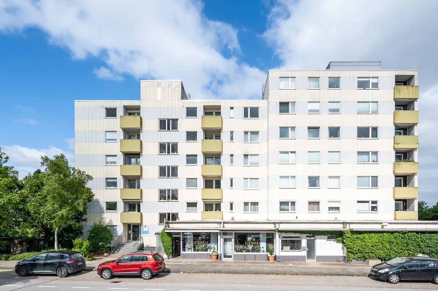 Gepflegte 4-Zimmer-Eigentumswohnung mit zwei Balkonen und guter Aufteilung in Elmschenhagen-Nord, 24147 Kiel (Elmschenhagen-Nord)