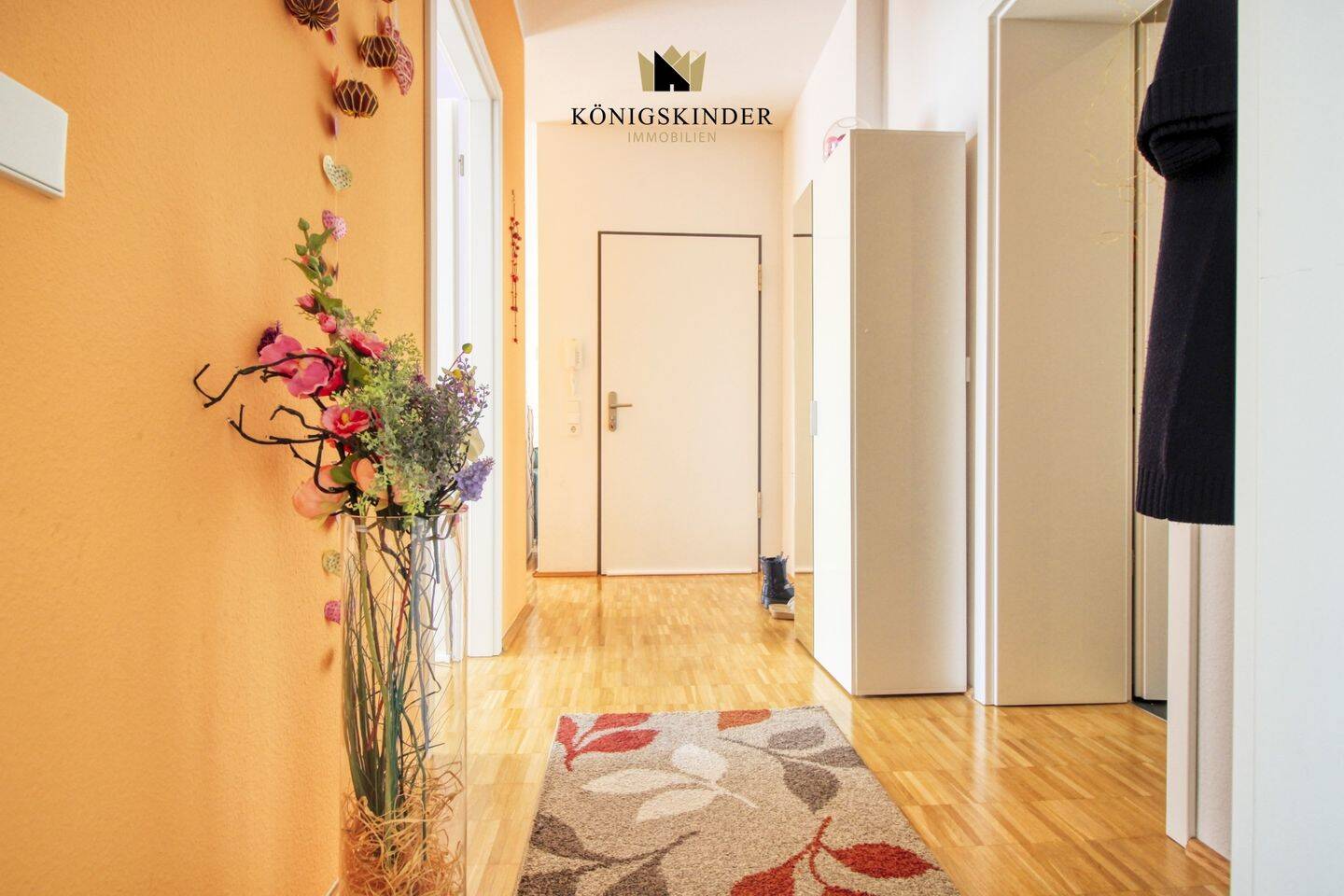 Drei Zimmerwohnung mit zwei hochwertigen Bädern in attraktiver Lage zu verkaufen, 77933 Lahr/Schwarzwald