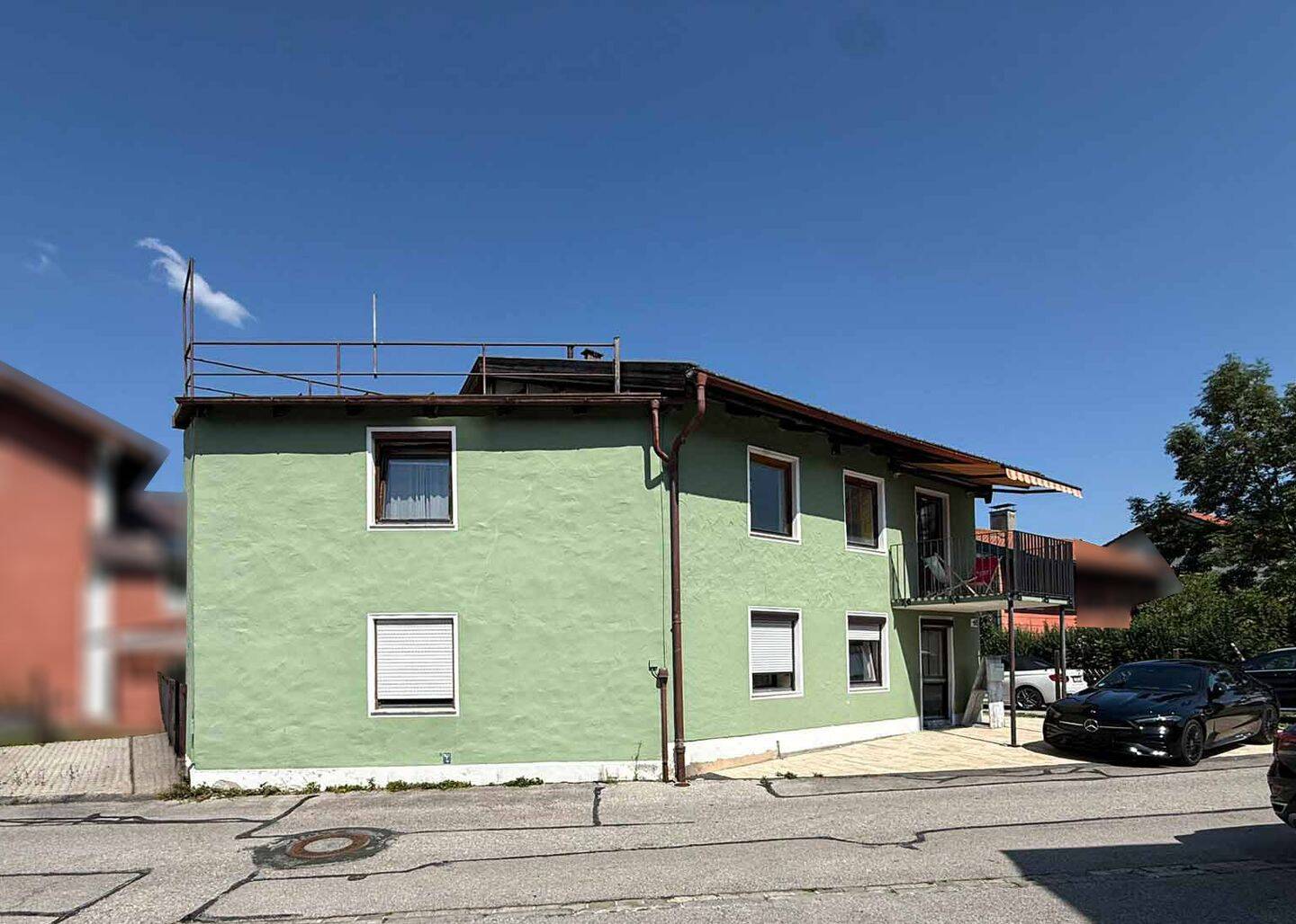 Appartementhaus mit Potenzial – 8 Zimmer in zentraler Lage von Traunstein, 83278 Traunstein