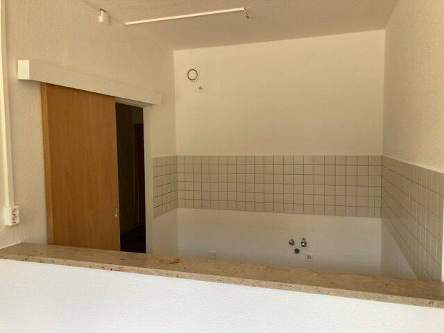 3 Zimmer im Erdgeschoß, 6842 Dessau-Roßlau (Innenstadt Kleutsch Mildensee Sollnitz Süd)
