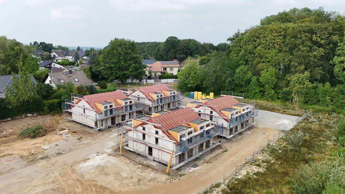 Mitten im Grünen! Neubau-Einfamilienhaus in Bestlage von Ittenbach, 53721 Siegburg