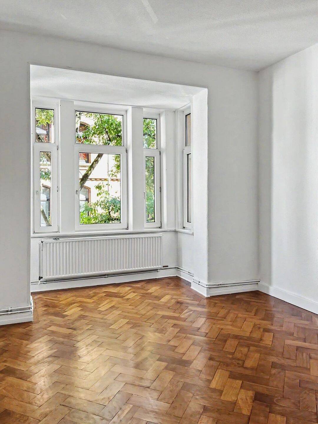 Großzügige 5-Zimmer-Altbauwohnung mit Balkon und viel Platz, 30449 Hannover