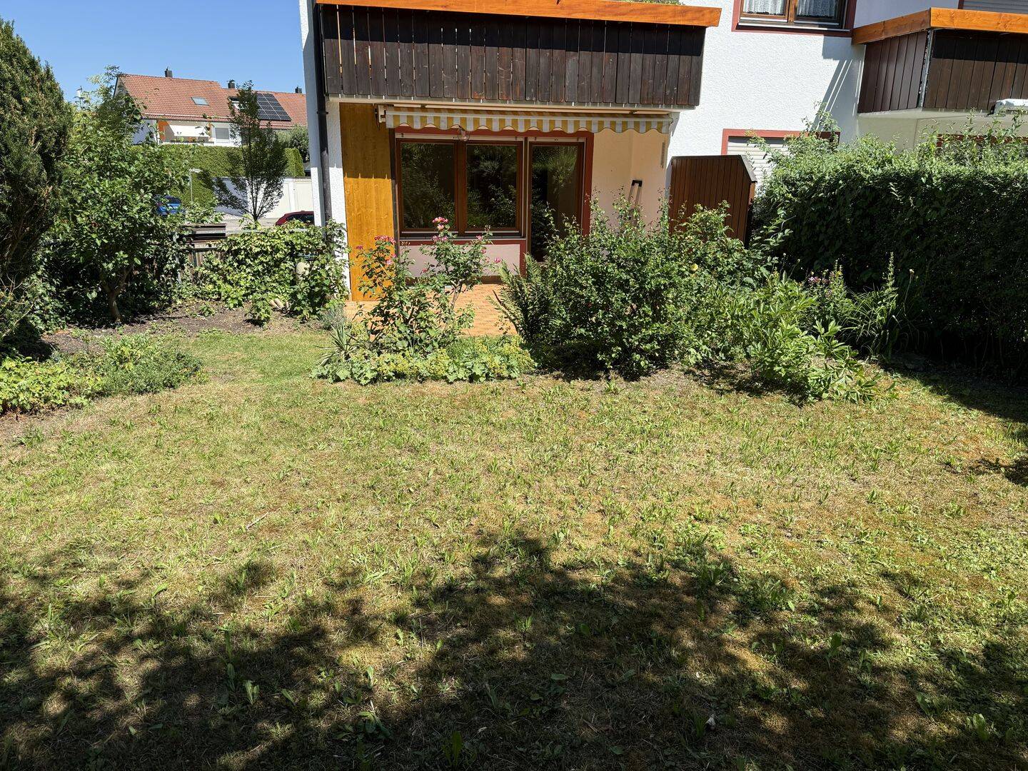 Stilvolles Wohnen mit Gartenparadies: Frisch renovierte, teilmöblierte 2-Zimmer-Wohnung in Kaufbeuren, 87600 Kaufbeuren
