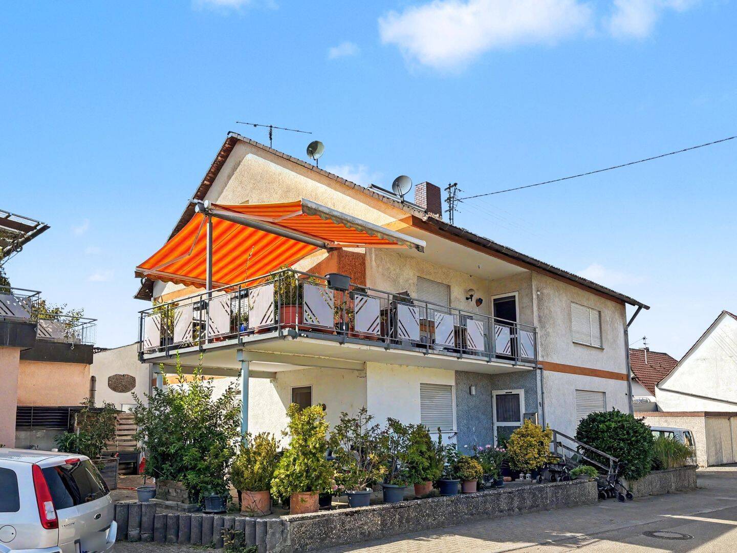 3-Zimmer-Dachgeschosswohnung in Jechtingen zur Renovierung nach eigener Vorstellung, 79361 Sasbach am Kaiserstuhl