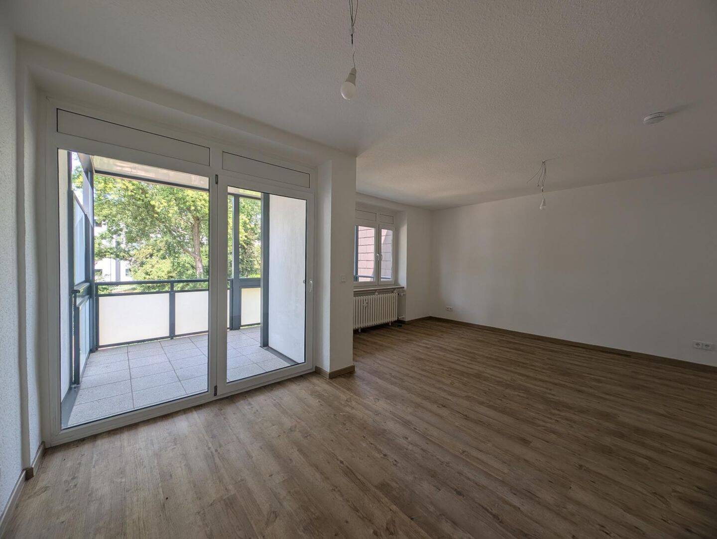 +++ Wir modernisieren – 3 Raumwohnung mit Balkon in Angerhausen +++, 47249 Duisburg (Buchholz Großenbaum Wanheim-Angerhausen)