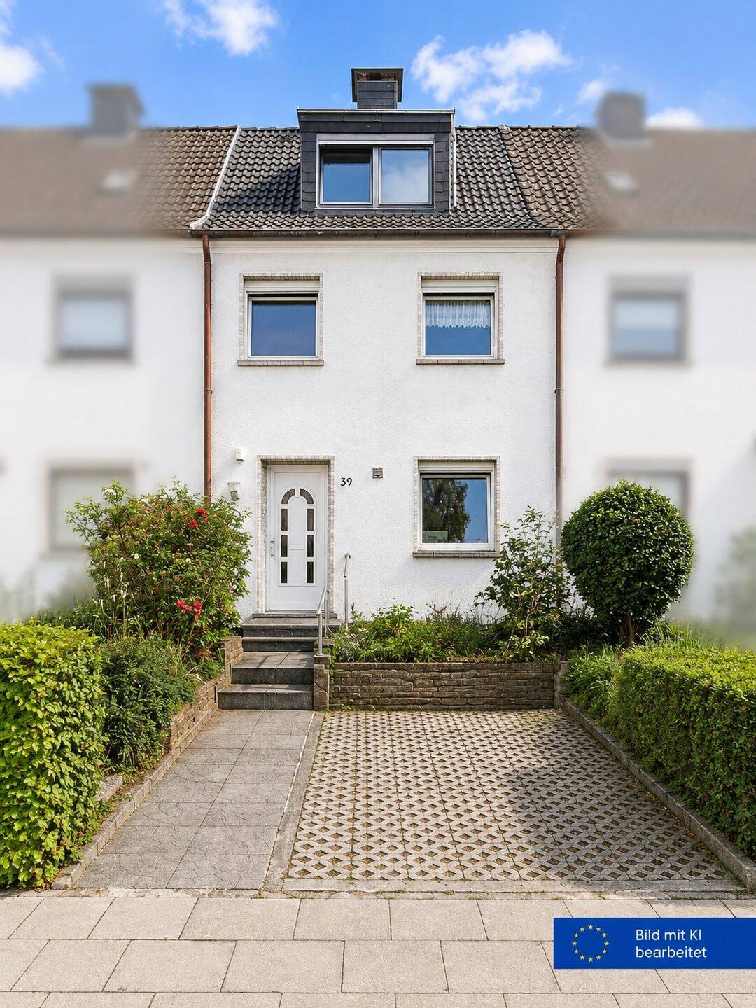 Wohnen im Herzen von Essen: Reihenmittelhaus mit Garten für kreative Familien!, 45139 Essen (Frillendorf Huttrop Ostviertel Südostviertel)