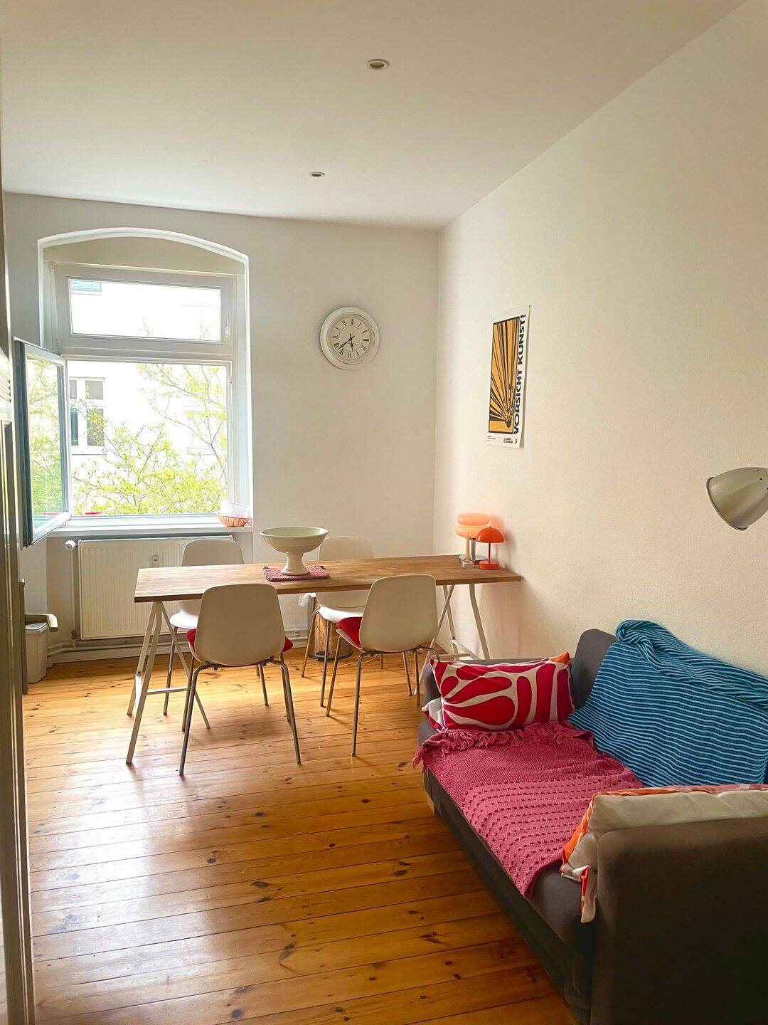 Schöne möblierte Altbauwohnung mit idealer Verkehrsanbindung, 13357 Berlin (Mitte Gesundbrunnen Kolonie Sandkrug I Wedding)