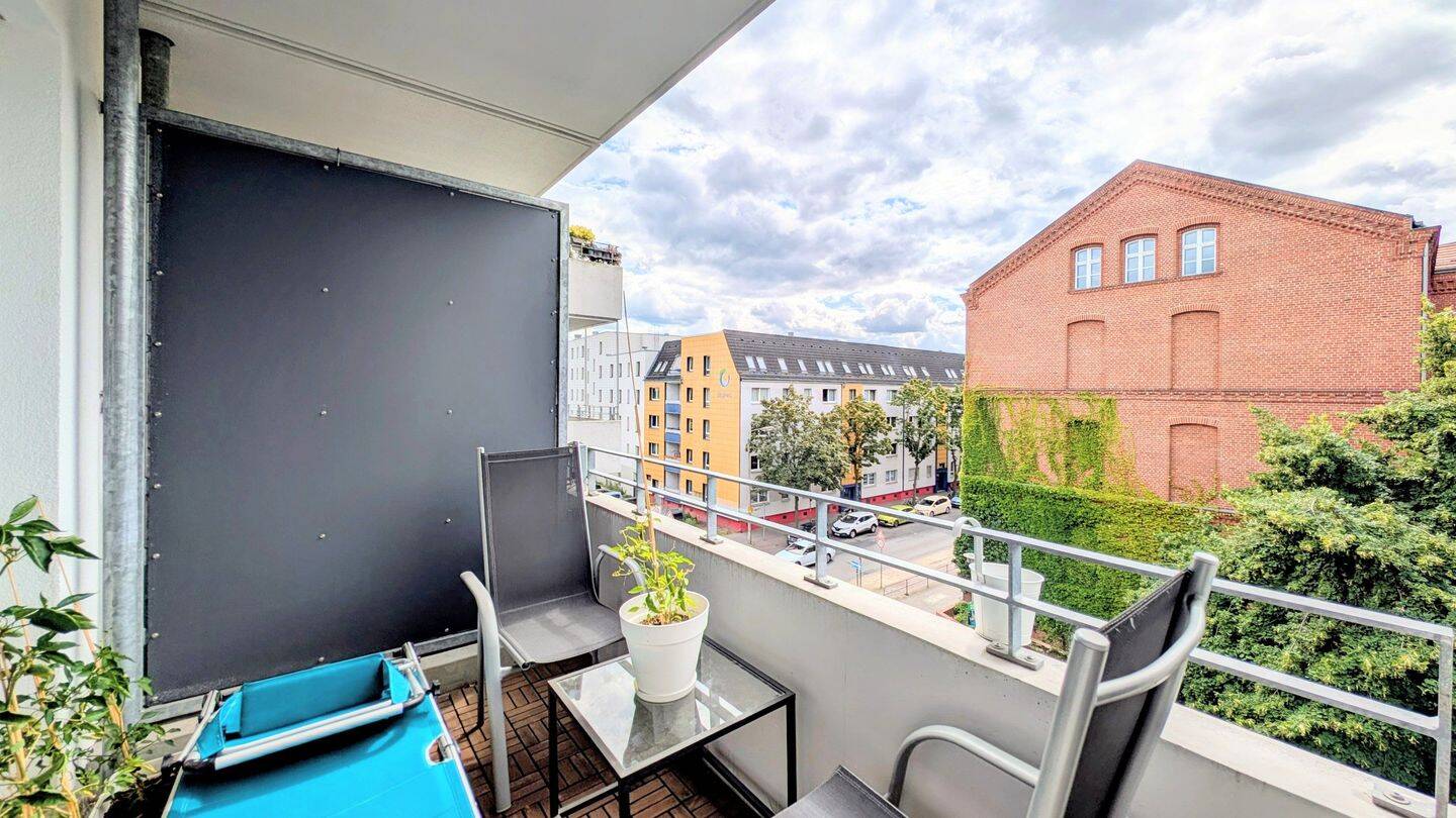 Nachmieter für 2-Zimmer Wohnung in Köpenick gesucht (mit Küchenabschlag), 12557 Berlin (Treptow-Köpenick)