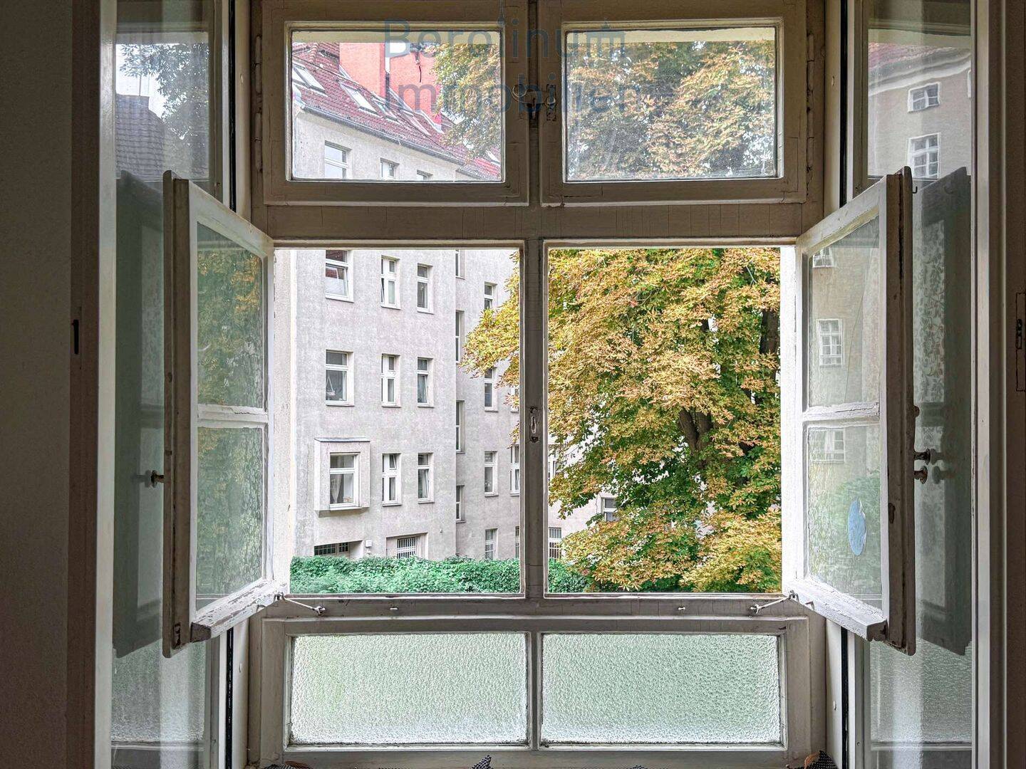 Bezugsfreie 2-Zimmer-Wohnung mit Loggia in Wittenau, 13437 Berlin (Reinickendorf Kolonie Müller Kolonie Roedernallee Wittenau)