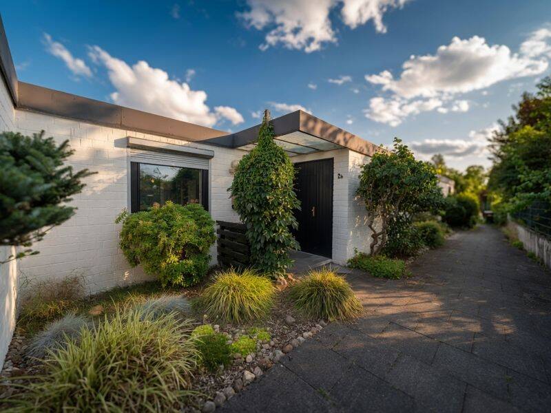 Sofort frei ! Bungalow in wunderschöner Lage von Braunschweig-Querum, 38108 Braunschweig