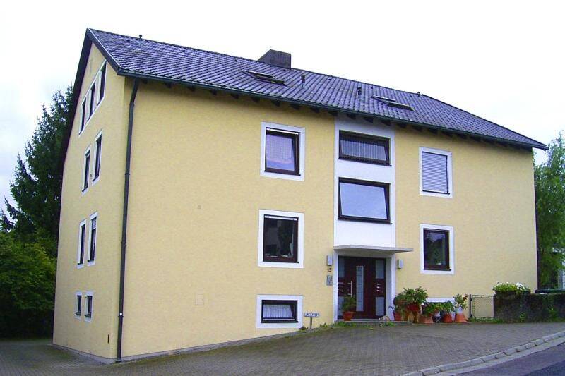 3-Zimmer Dachgeschosswohnung in ruhigem Anliegergebiet – ohne Balkon, 85276 Pfaffenhofen a.d. Ilm