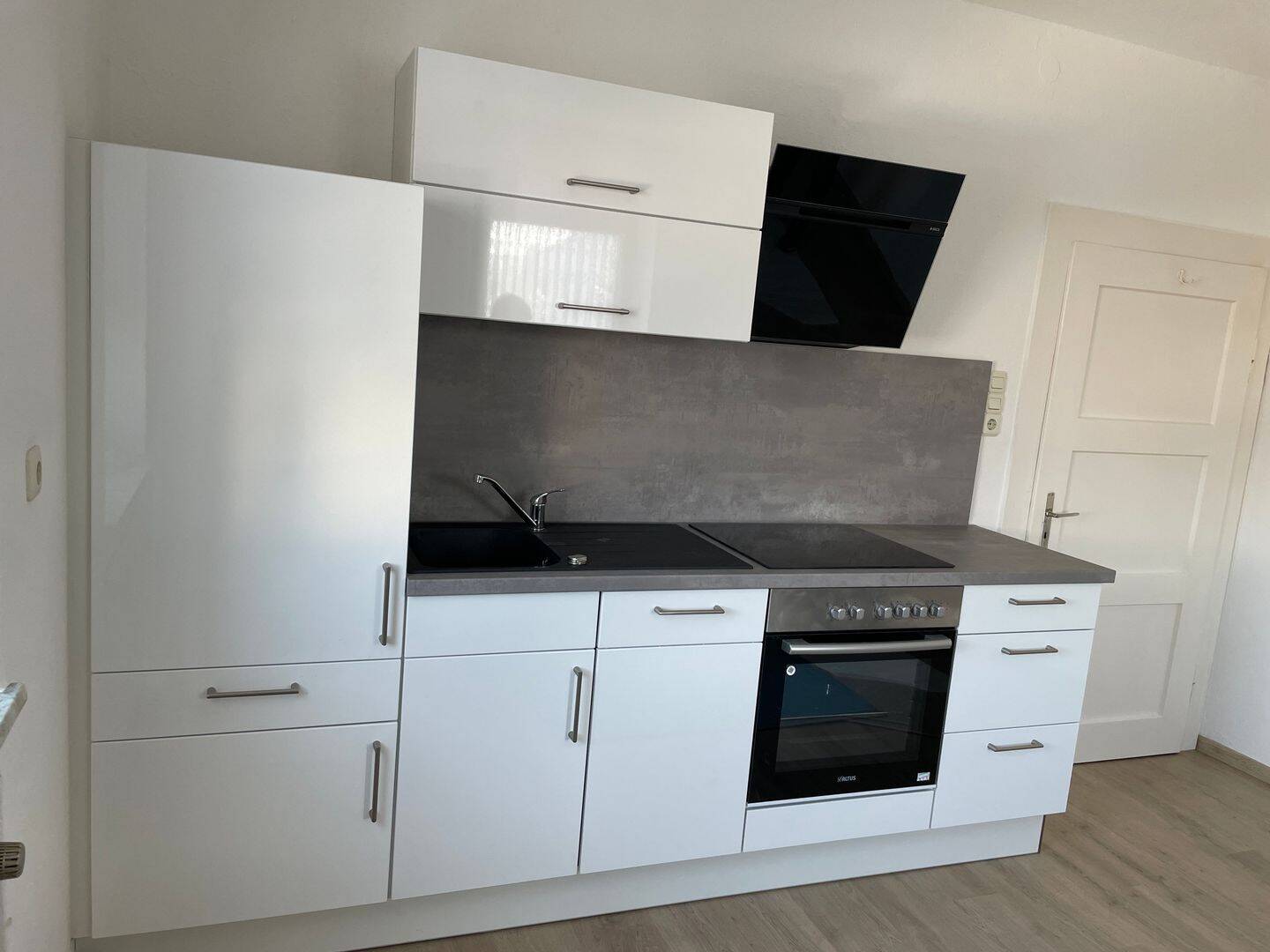 4-Zimmer-Wohnung im Süden in Ingolstadt Haunwöhr (auch WG geeignet), 85051 Ingolstadt