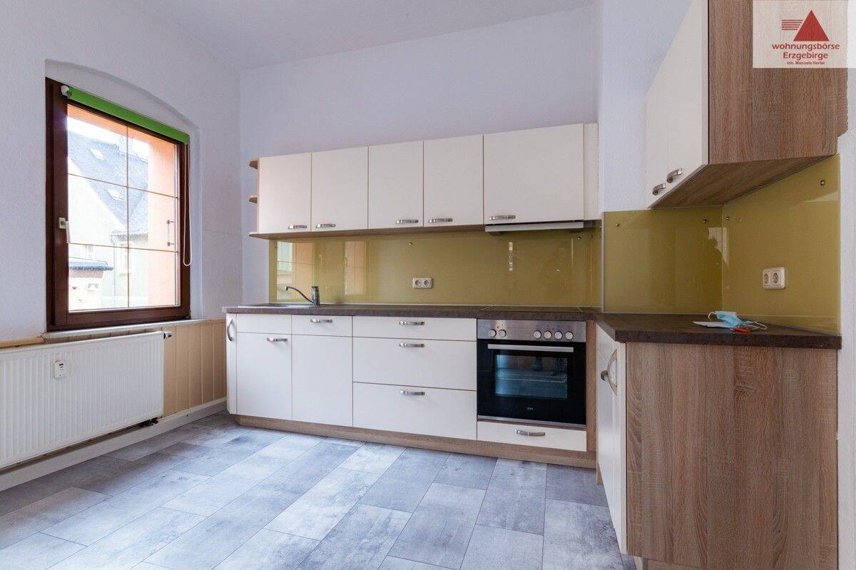 Sanierte Altbauwohnung im 1. Obergeschoss mit moderner Einbauküche – obere Stadt von Annaberg, 9456 Annaberg-Buchholz
