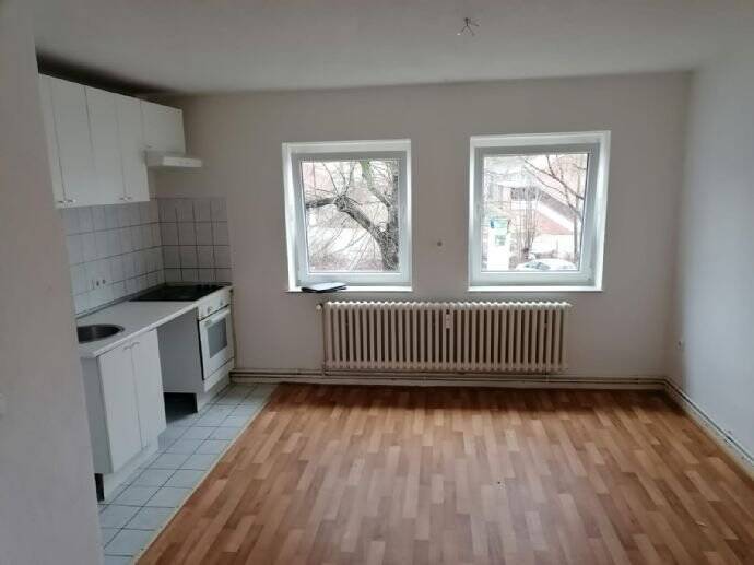 2 Zimmer Etagenwohnung, Elmschenhagen Süd, grün,ruhig,gepflegt., 24146 Kiel (Elmschenhagen-Süd)