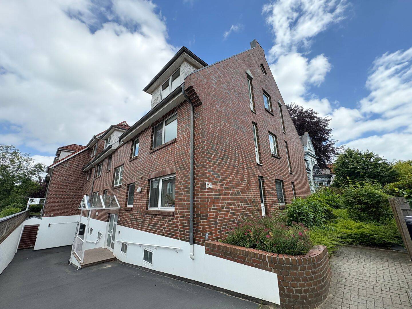 Charmante 2-Zimmer-Wohnung mit Terrasse und Küche in Achim, 28832 Achim