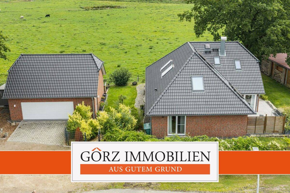 Hier steckt mehr drin: Neuwertiges Viebrockhaus mit Garagenhaus & vielseitigem Ausbaupotenzial, 25474 Hasloh