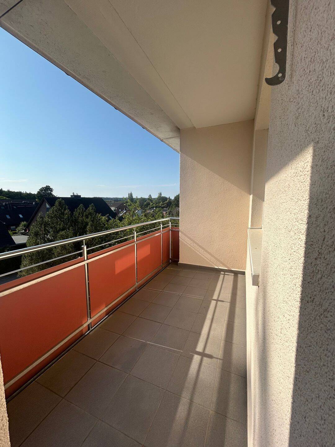 Helle 3-Zimmer-Wohnung mit Balkon und neuer Einbauküche in Malente – ab sofort zu vermieten, 23714 Malente