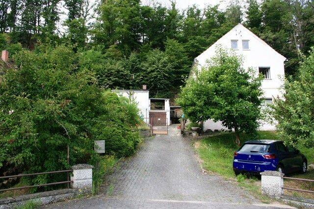 *Hirschstein – solides EFH mit Nebengelass*, 1594 Hirschstein