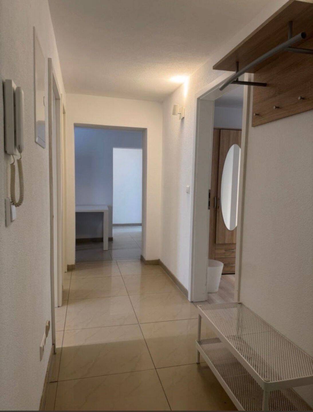 Schönes/Modernes Zimmer in Frauen-WG zu vermieten – 12 m², Stuttgart Degerloch, 70597 Stuttgart (Degerloch Hoffeld Kaltental Möhringen Sonnenberg)