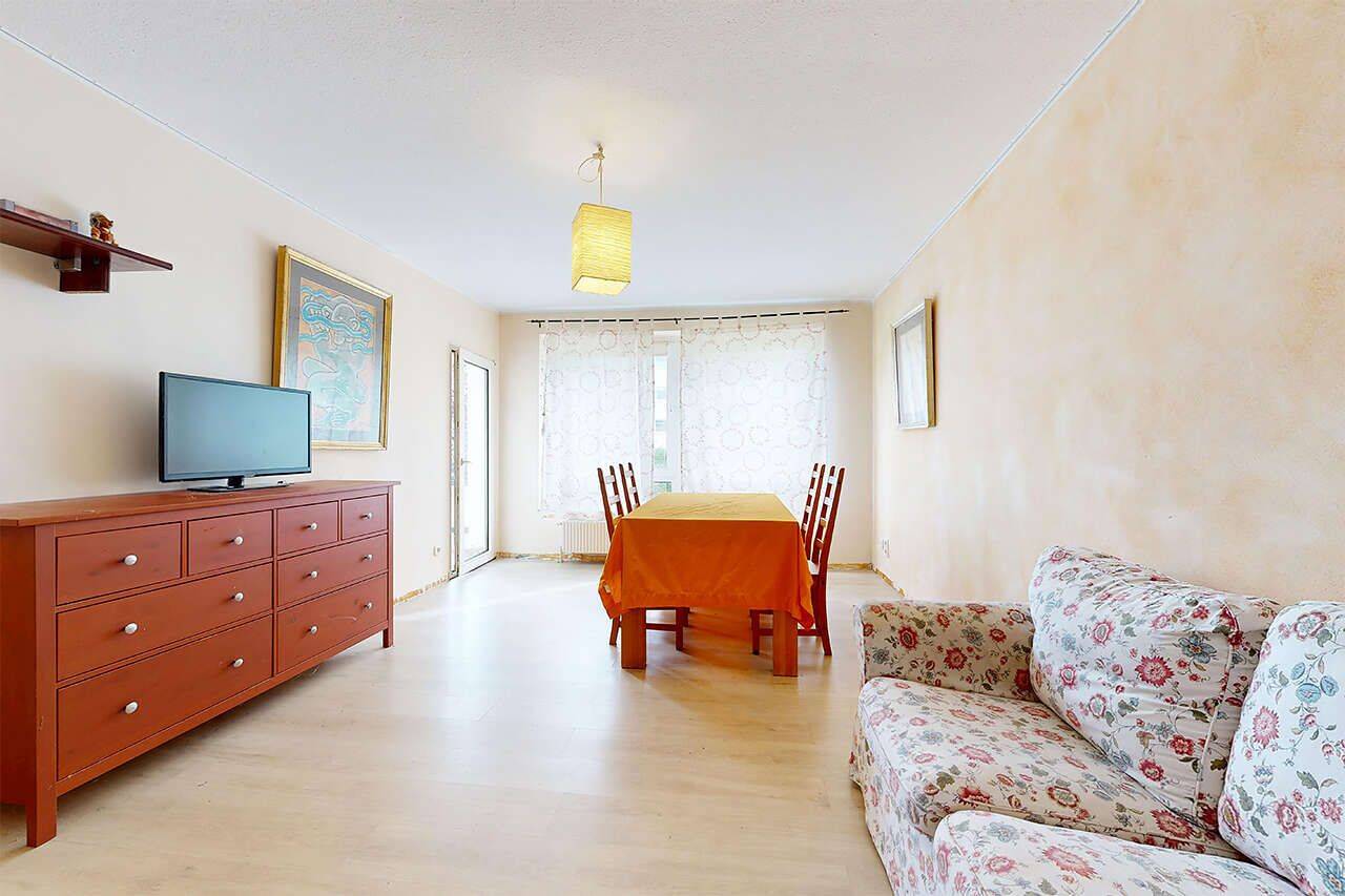 PHI AACHEN – Familienfreundliches 4-Zimmer-Domizil mit Südost-Loggia in Aachen-Kronenberg!, 52074 Aachen