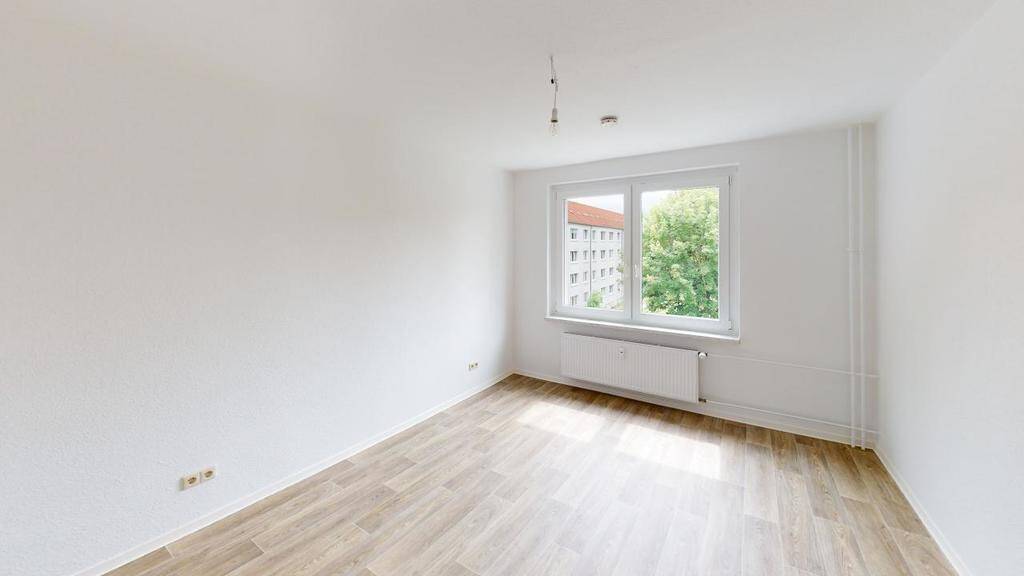 NEU sanierte 4-Raum-Wohnung mit Balkon in attraktiver Wohnlage, 9114 Chemnitz (Borna-Heinersdorf Ebersdorf Furth Glösa-Draisdorf Schloßchemnitz)