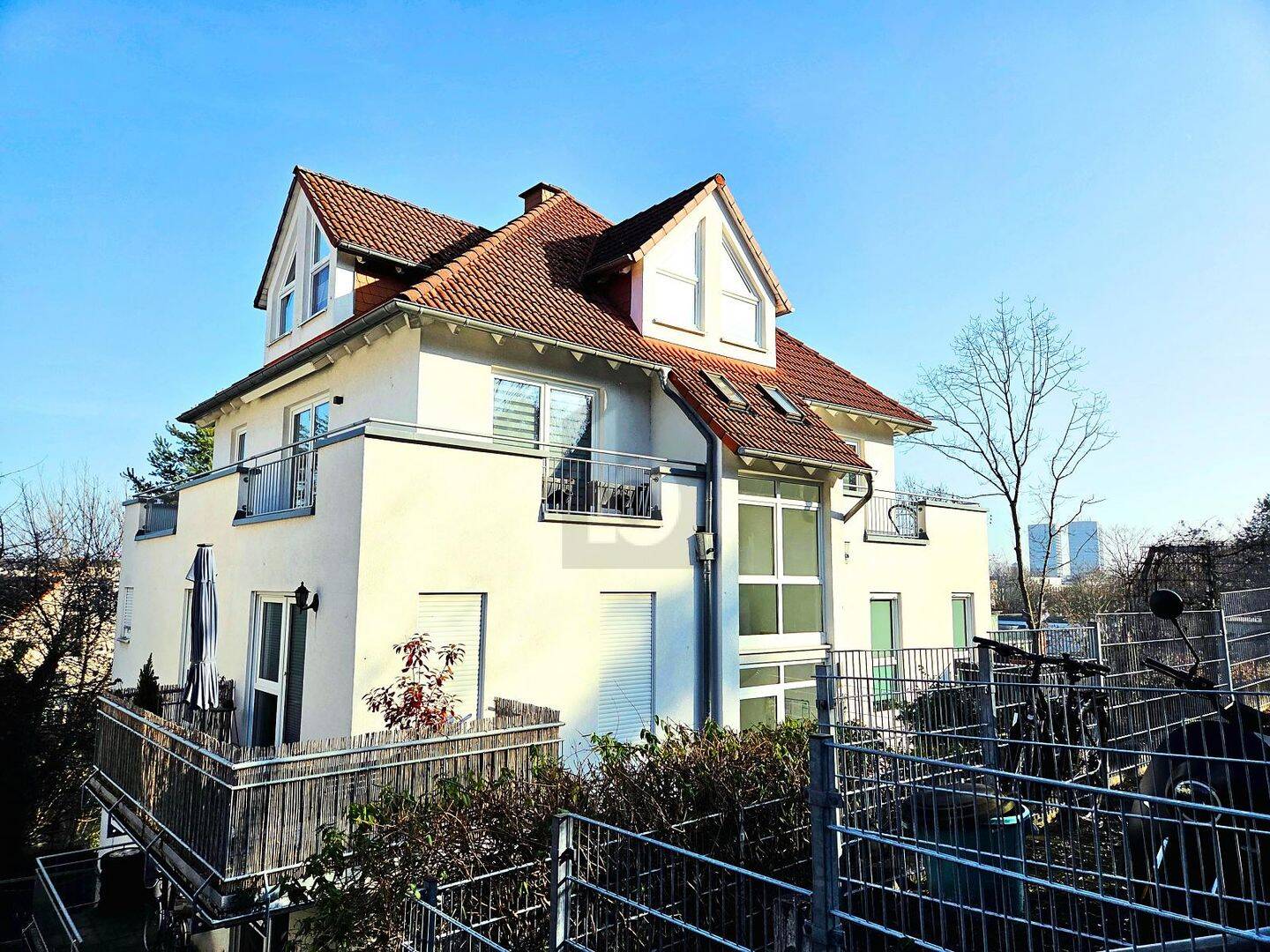 PENTHOUSEHÄLFTE – MIT TAUNUS- UND DOMBLICK!, 55116 Mainz (Altstadt Neustadt Oberstadt)