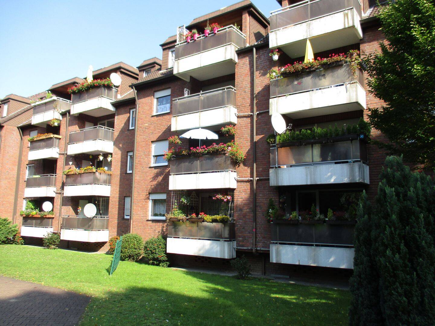 Nur mit Wohnberechtigunggschein: Familienfreundliche Wohnung mit Balkon in Bochum-Gerthe, 44805 Bochum (Bergen Gerthe Grumme Harpen Hiltrop)