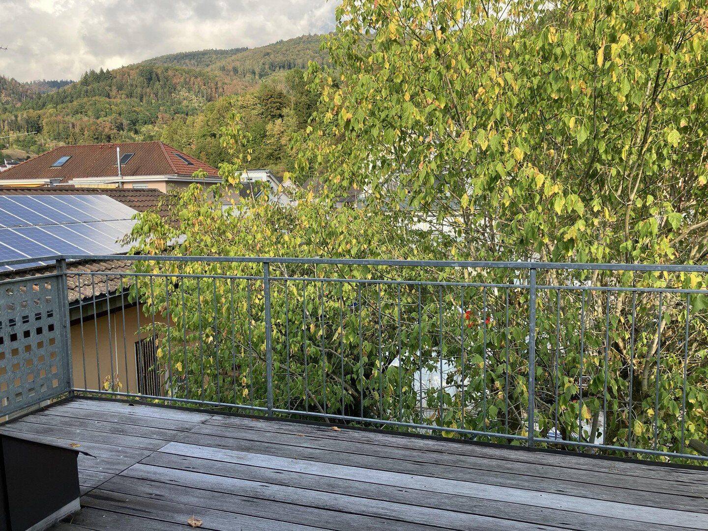 Großzügige 3 1/2-Zimmer-Wohnung mit Dachterrasse und hochwertiger Einbauküche in Wehr (Hochrhein), 79664 Wehr