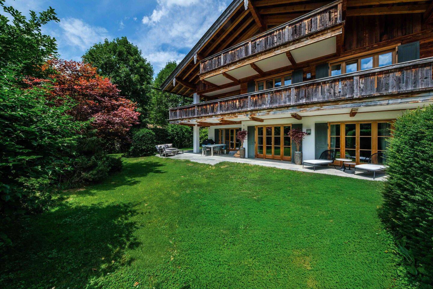 INDIVIDUELLE EG-MAISONETTEWOHNUNG IN BEGEHRTER LAGE, ROTTACH-EGERN, 83700 Rottach-Egern