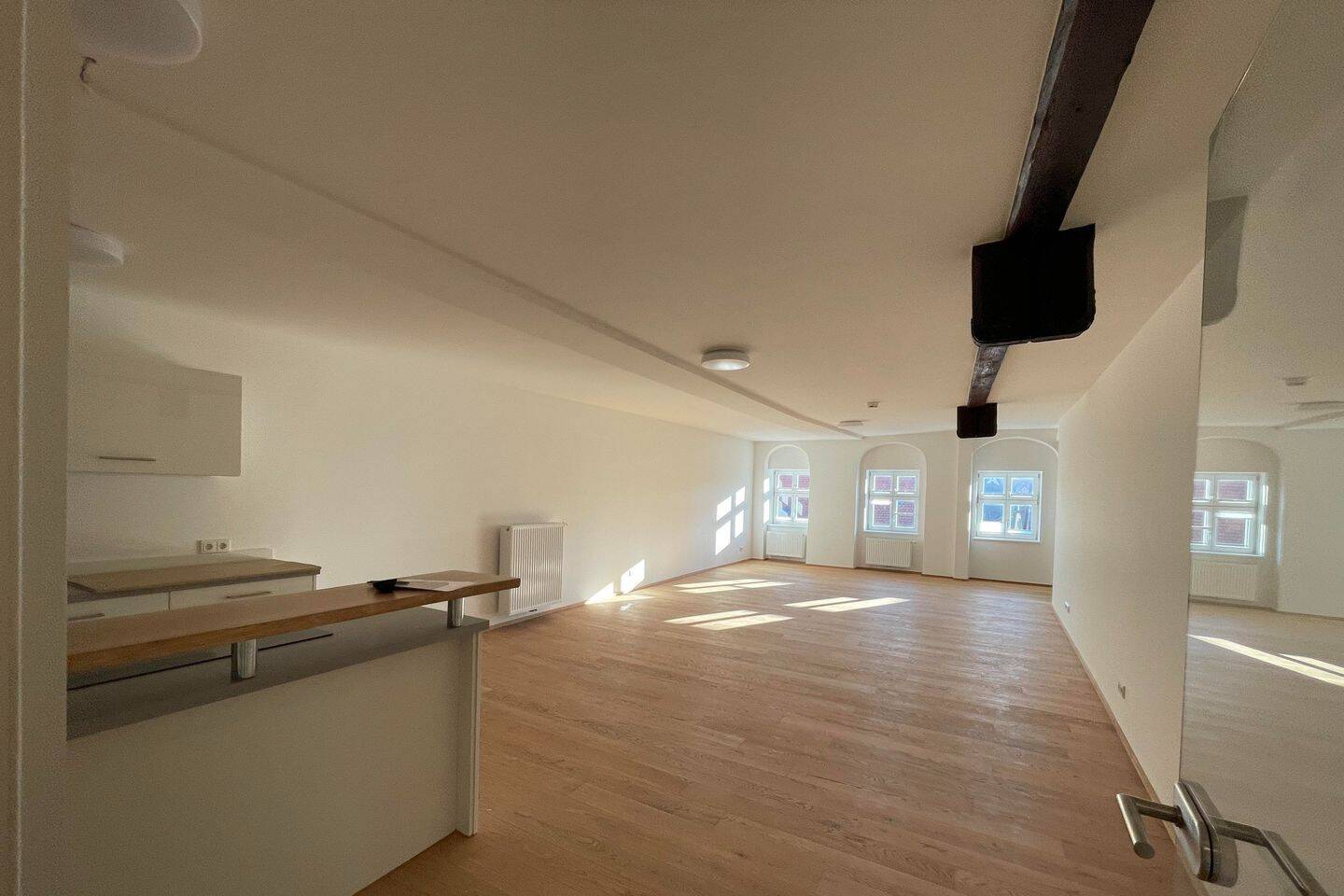 2-Zimmer-Wohnung im 3. Obergeschoss mit persönlichem Gartenanteil, 91550 Dinkelsbühl
