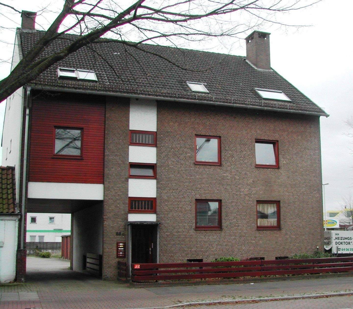 SOLLER – IMMOBILIEN  2 Zimmer-Wohnung in Aumund /  Vegsack mit Südbalkon, 28755 Bremen (Aumund-Hammersbeck Blumenthal Fähr-Lobbendorf Vegesack)