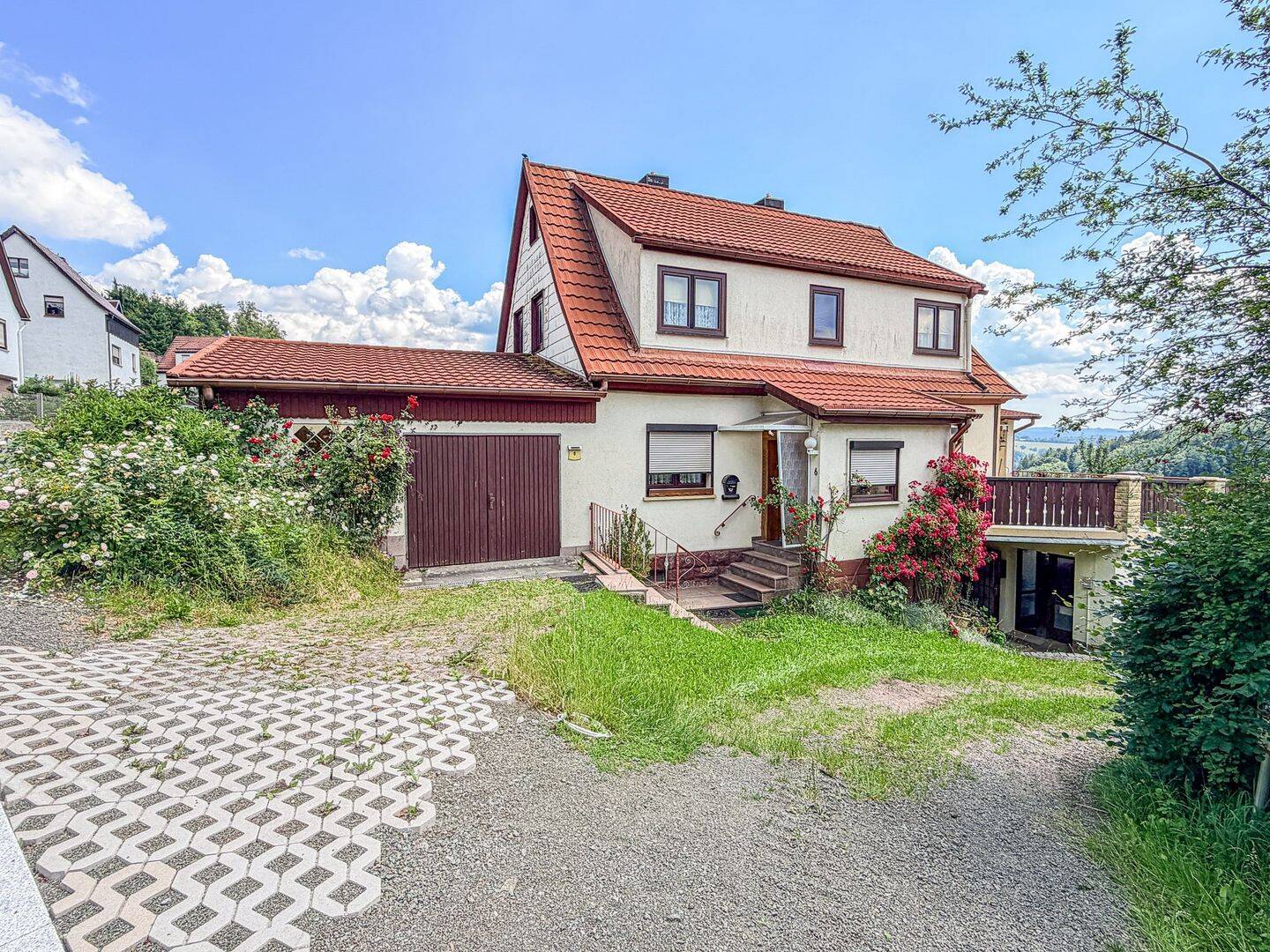 Einfamilienhaus mit großem Grundstück, Sommerhaus und viel Potenzial für individuelle Wohnideen, 98587 Steinbach-Hallenberg