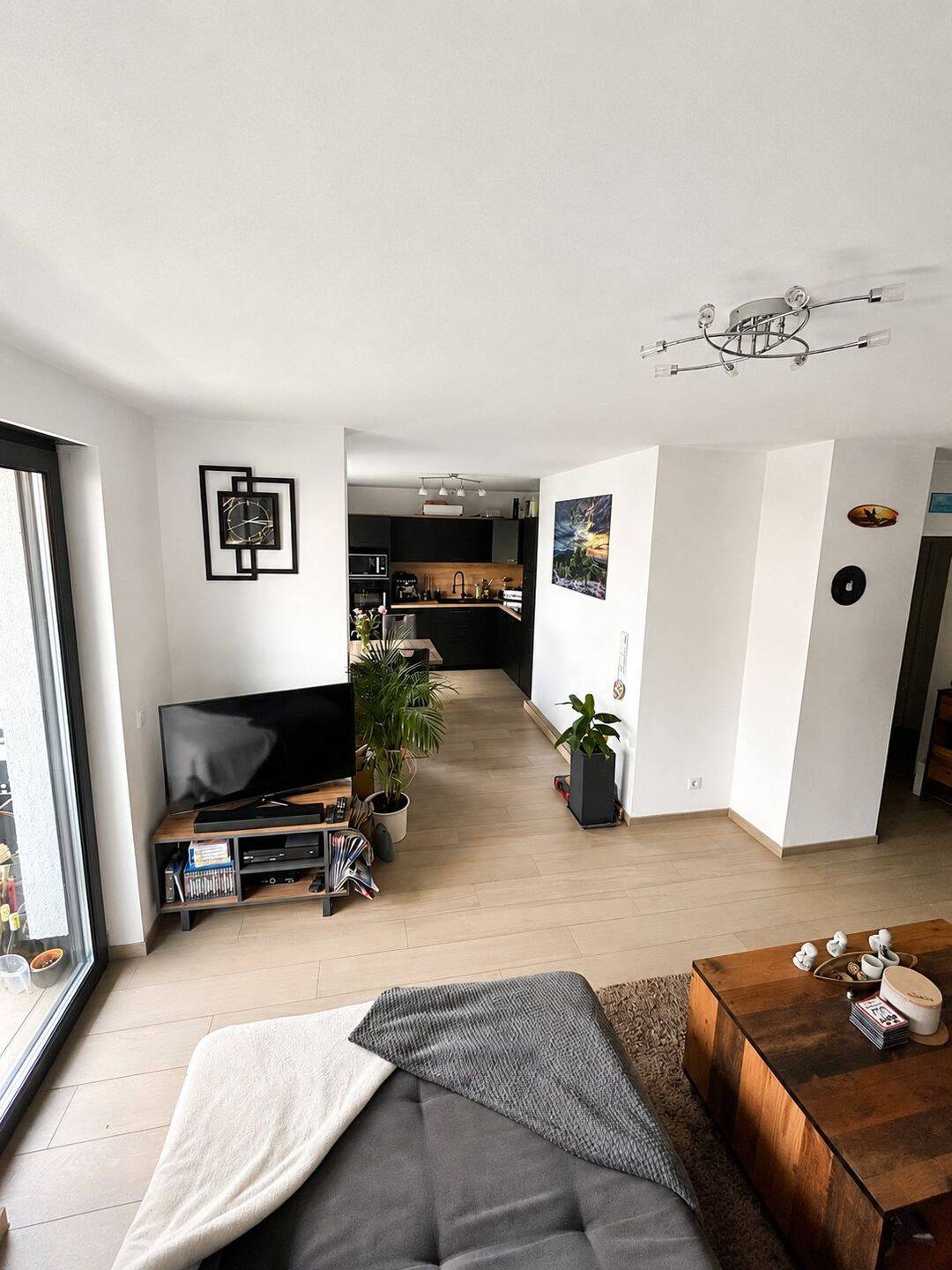 Zentral. Modern. Zuhause. – attraktive 4-Zimmer-Wohnung mit Balkon in Schaafheim, 64850 Schaafheim