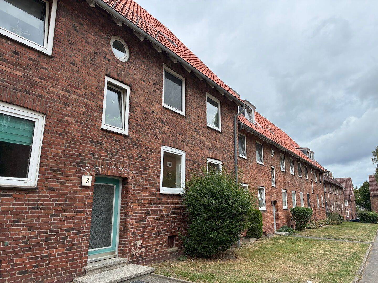 Erdgeschosswohnung mit Balkon, 24149 Kiel (Neumühlen-Dietrichsdorf)