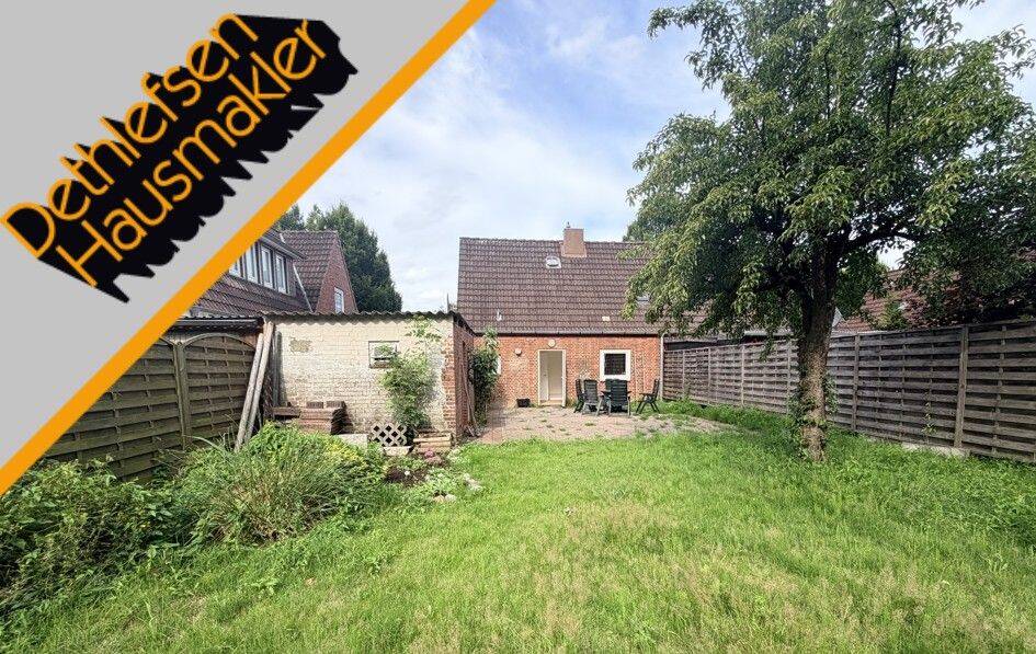 Renovierte Doppelhaushälfte mit 2,5 Zimmern, Garten & Terrasse – zentrumsnah in Heide, Kreis Dithmarschen, 25746 Heide