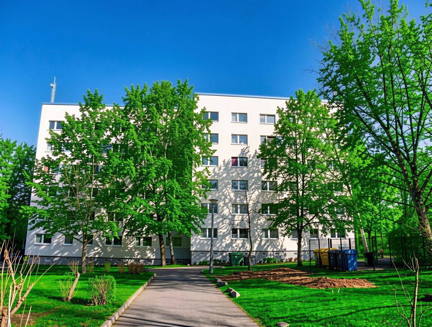3-Raumwohnung im mit Balkon und EBK sucht neuen Mieter, 4349 Leipzig (Plaußig-Portitz Thekla)