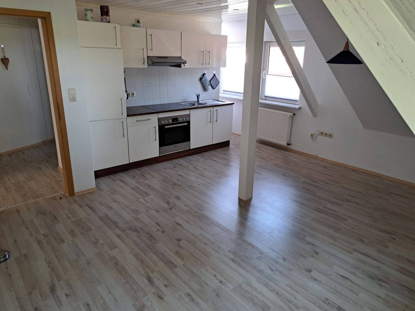 Helle 2-Zi DG-Wohnung in Großheide/Arle – Frei ab 01.09.! Ruhige Lage, Blick ins Grüne, 65m² Wohlfühlfläche. Jetzt besichtigen!, 26532 Großheide
