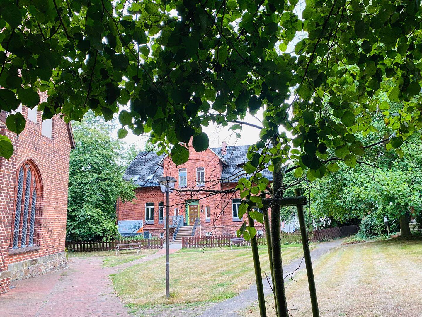 Schöner Wohnen! Erstbezug: Sonnige 3-Zi-Wohnung in kernsaniertem Altbau, ruhige City-Lage, Rarität!, 27305 Bruchhausen-Vilsen