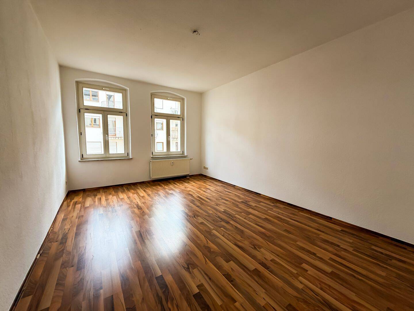 ?? DIREKT AN DER TU CHEMNITZ | 3-Zimmer-WG mit 61 m² | Einzug ab 01.09. | neue EBK optional, 9126 Chemnitz (Altchemnitz Bernsdorf Gablenz Lutherviertel Sonnenberg)