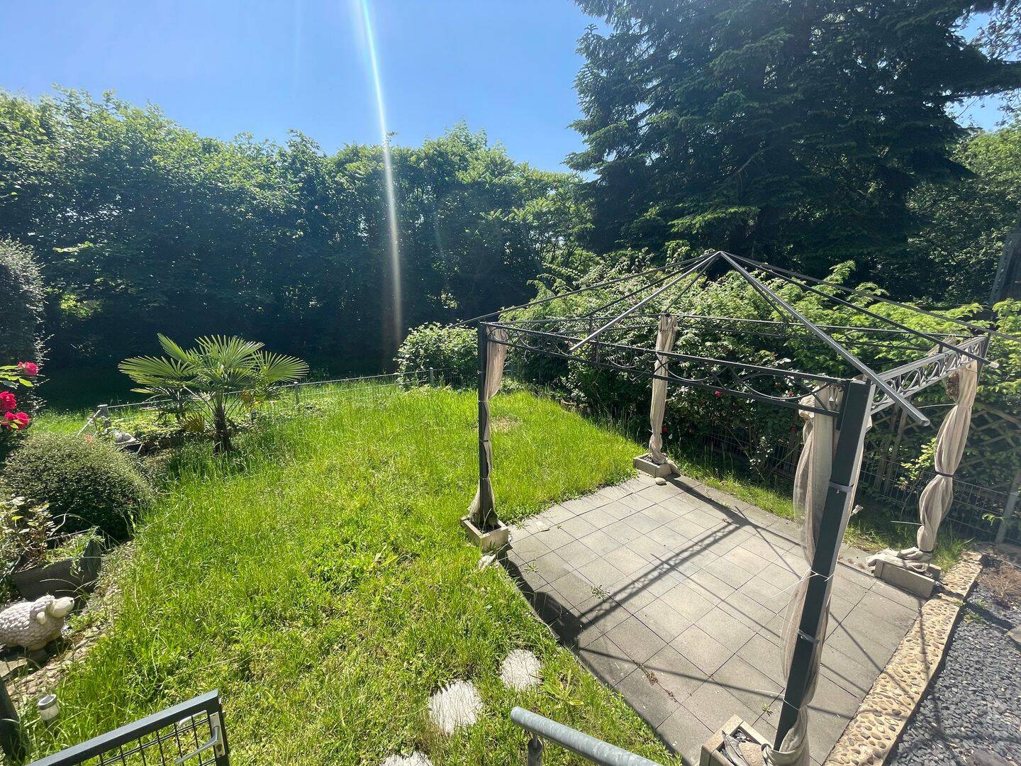Gartenliebhaber aufgepasst! Renovierte 3-Zi-Whg in OB-Sterkrade, 46149 Oberhausen (Alsfeld Buschhausen Schwarze Heide Stadtmitte Sterkrade-Mitte)