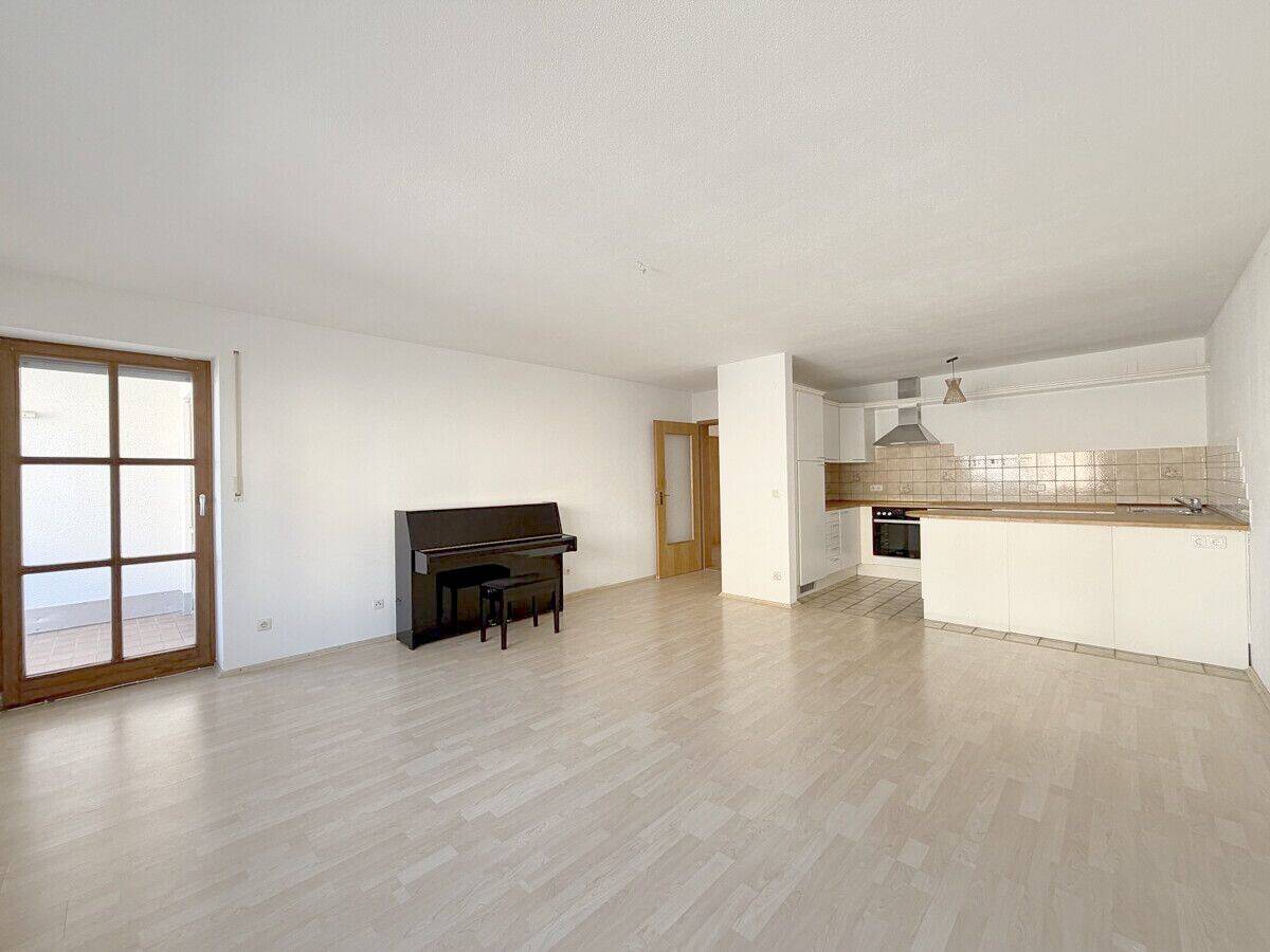 Attraktives Wohnen mit Einbauküche & Einzel-TG-Stellplatz – ideal zur Eigennutzung oder Anlage, 85276 Pfaffenhofen a.d. Ilm