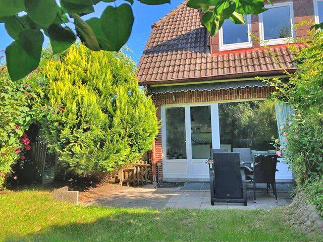 Wohnung mit eigenem Eingang, Terrasse und Garten!, 25980 Sylt