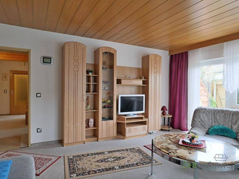 (EF1004_M) Kassel-Landkreis: Baunatal, ruhige möblierte Wohnung mit Terrasse im OT Großenritte, WLAN inklusive, 34225 Baunatal