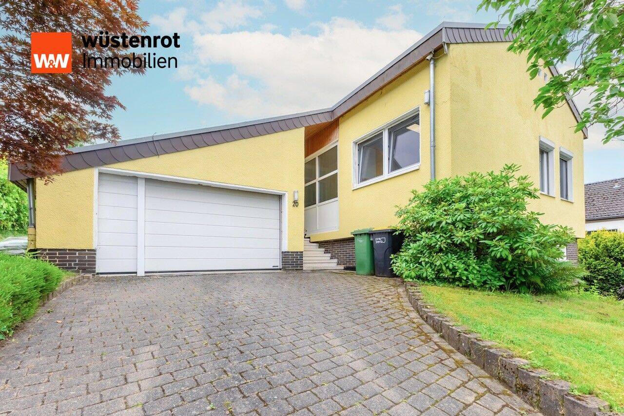 +++ Gepflegtes Einfamilienhaus mit großer Garage in beliebter Lage von Simmershausen +++, 34233 Fuldatal (Wolfsanger/Hasenhecke)