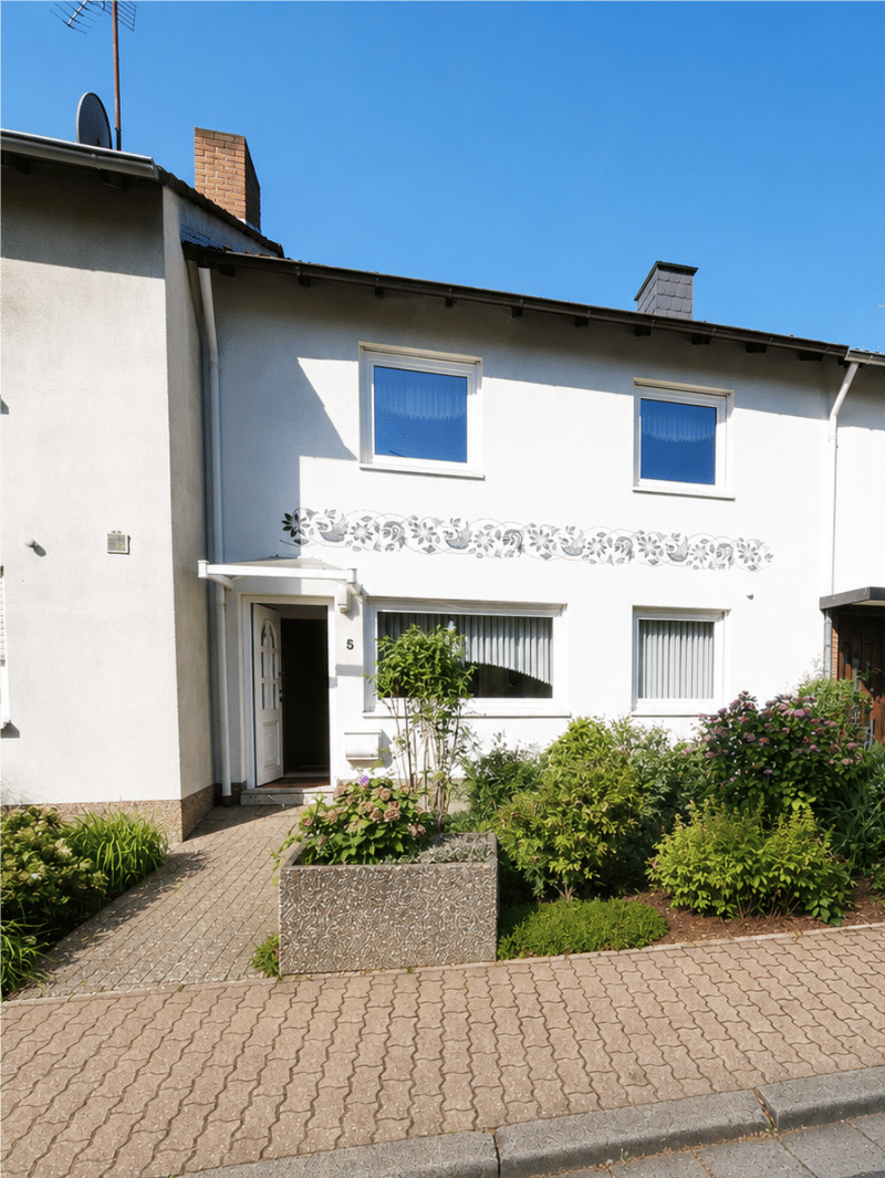 Viel Platz für die Familie – Reihenmittelhaus mit Garten, Garage & Ausbaureserve, 66292 Riegelsberg
