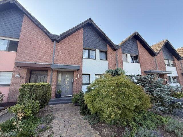 Attraktives Reihenmittelhaus in bester Lage von Merzenich – familienfreundlich, gepflegt und mit Garage, 52399 Merzenich