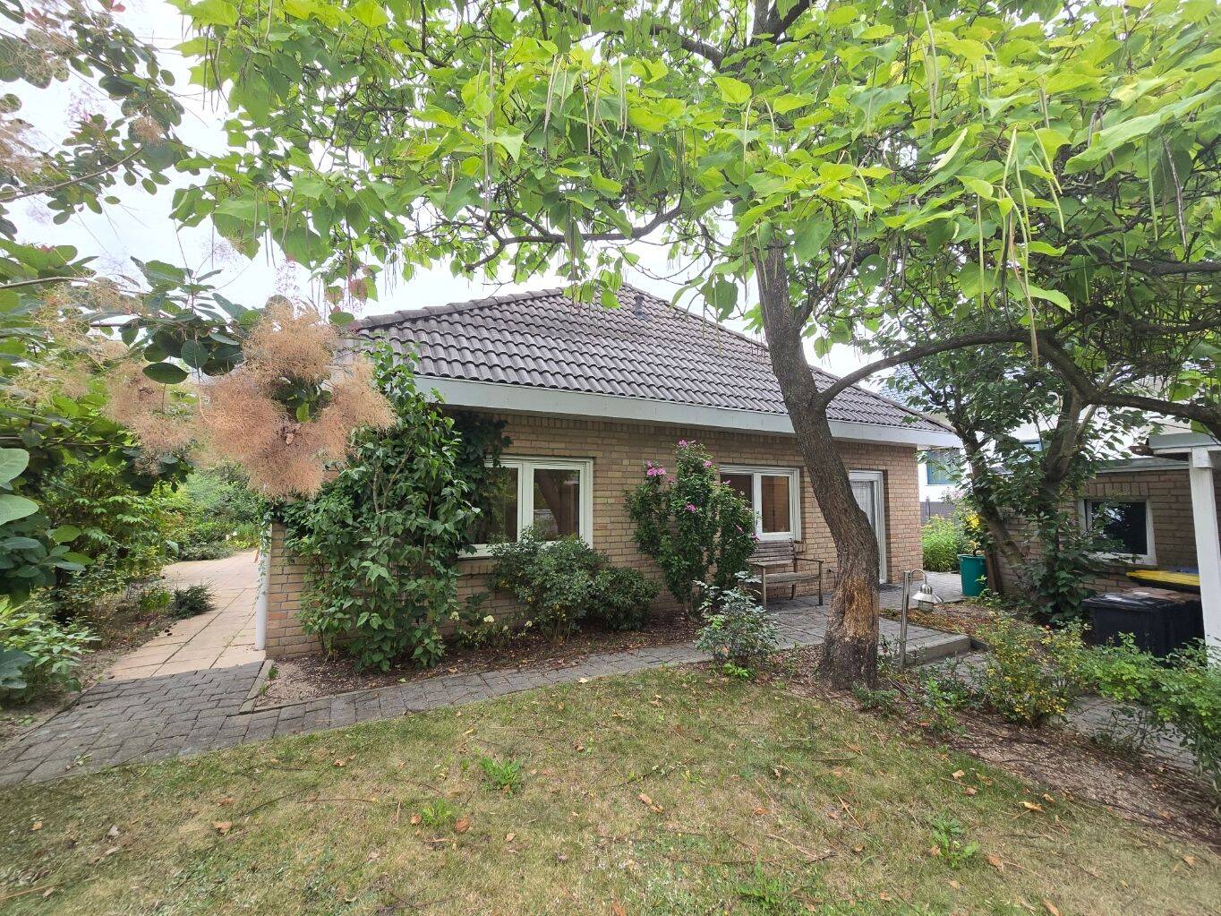 Bungalow in Hohenwarthe am Elbe Havel Kanal, 39291 Möser
