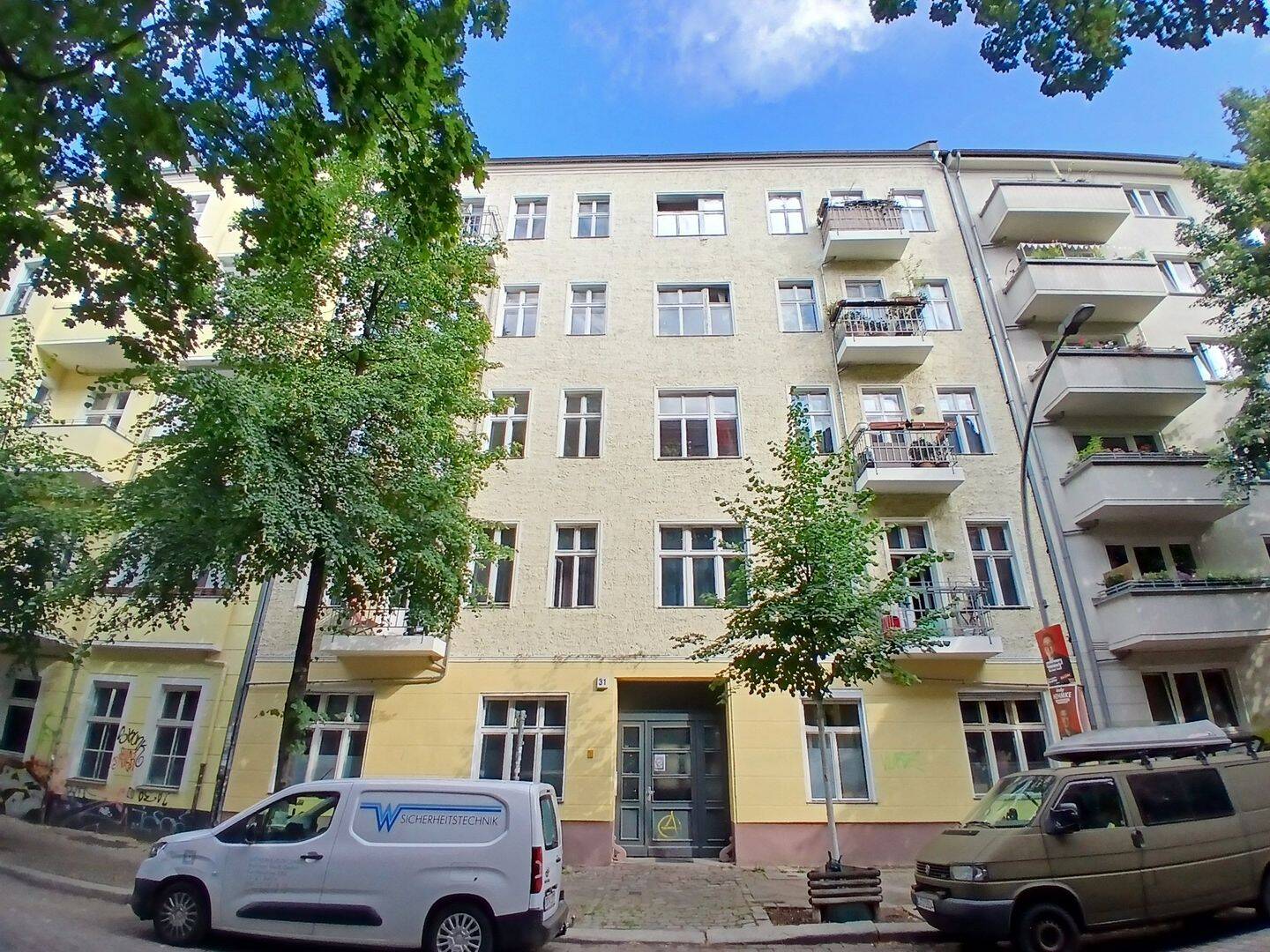 3-room apartment with 2 balconies in a quiet neighborhood, with elevator – ??0178-8236274, 12045 Berlin (Neukölln)
